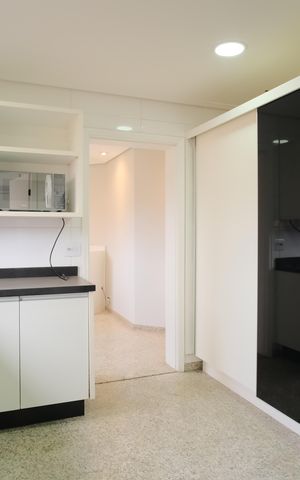 Apartamento para alugar com 200m², 3 quartos e 3 vagasCozinha