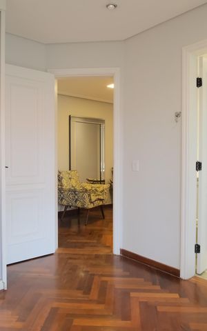 Apartamento para alugar com 200m², 3 quartos e 3 vagasSuíte 2