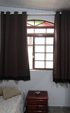 Casa à venda com 660m², 8 quartos e 3 vagasQuarto 2