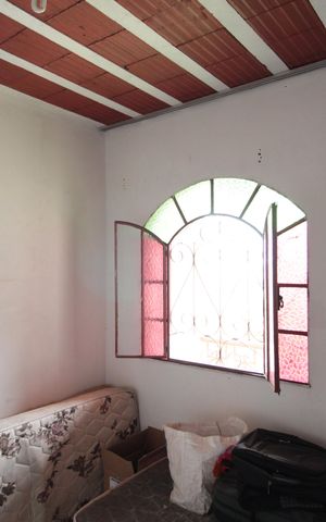 Casa à venda com 660m², 8 quartos e 3 vagasQuartos (Casa dos Fundos)