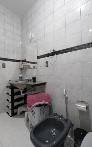 Casa à venda com 660m², 8 quartos e 3 vagasBanheiro Social