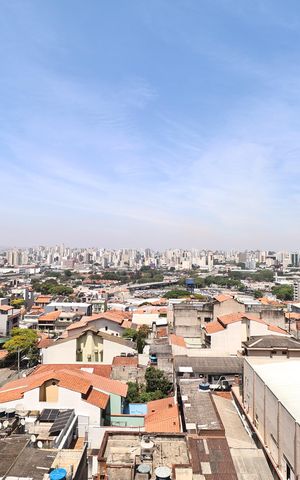 Apartamento à venda com 46m², 2 quartos e 1 vaga Apartamento à venda com 46m², 2 quartos e 1 vagaVista da Sacada