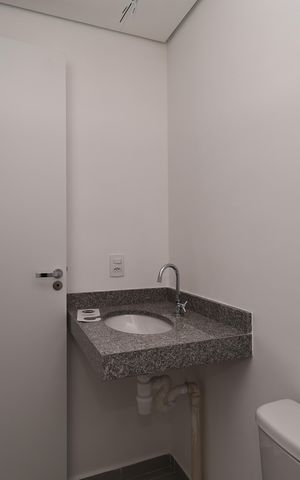Apartamento à venda com 46m², 2 quartos e 1 vaga Apartamento à venda com 46m², 2 quartos e 1 vagaBanheiro