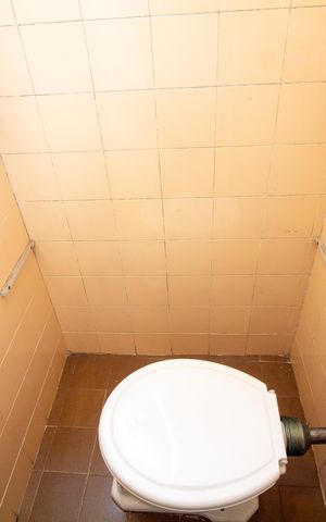 Apartamento à venda com 75m², 2 quartos e 1 vaga Apartamento à venda com 75m², 2 quartos e 1 vagaBanheiro de Serviço