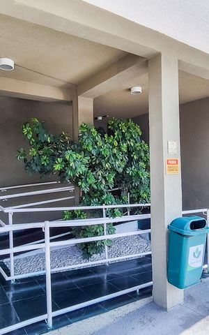 Apartamento à venda com 56m², 3 quartos e 1 vagaAcesso ao prédio 