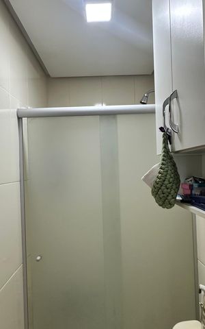 Apartamento à venda com 80m², 2 quartos e 1 vaga Apartamento à venda com 80m², 2 quartos e 1 vagaBanheiro Social
