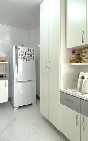 Apartamento à venda com 274m², 4 quartos e 2 vagasCozinha