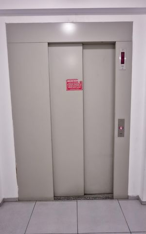 Apartamento à venda com 56m², 2 quartos e 1 vagaElevador