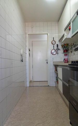 Apartamento para alugar com 78m², 2 quartos e 1 vaga Apartamento para alugar com 78m², 2 quartos e 1 vagaCozinha e Área de Serviço