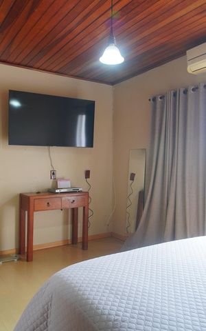 Casa para alugar com 163m², 5 quartos e 4 vagasSuíte