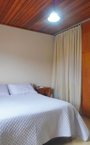 Casa para alugar com 163m², 5 quartos e 4 vagasSuíte