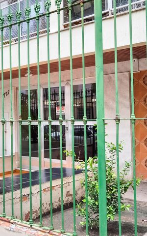 Apartamento à venda com 103m², 3 quartos e 1 vagaFrente do Prédio 