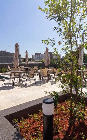Apartamento para alugar com 34m², 2 quartos e sem vaga Apartamento para alugar com 34m², 2 quartos e sem vagaÁrea comum - Piscina