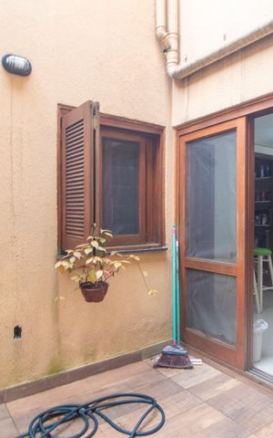 Casa à venda com 176m², 4 quartos e 2 vagas Casa à venda com 176m², 4 quartos e 2 vagasQuintal