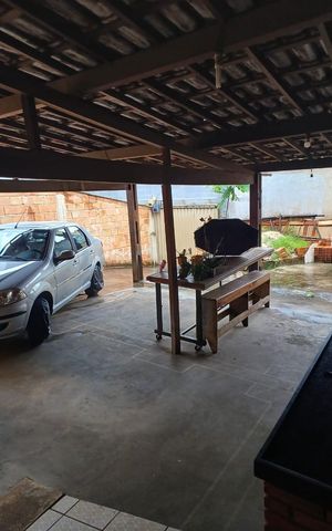 Casa à venda com 440m², 3 quartos e 5 vagas