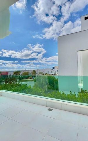Casa à venda com 640m², 3 quartos e 4 vagas