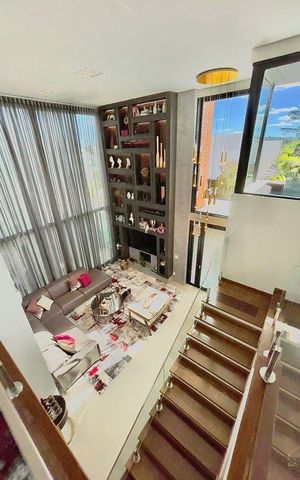 Casa à venda com 640m², 3 quartos e 4 vagas