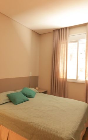 Casa à venda com 404m², 4 quartos e 2 vagas Casa à venda com 404m², 4 quartos e 2 vagasSuíte 4
