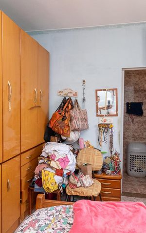 Casa à venda com 240m², 4 quartos e 2 vagasSuíte