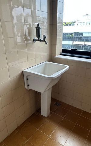 Apartamento à venda com 84m², 2 quartos e 2 vagas Apartamento à venda com 84m², 2 quartos e 2 vagasÁrea de Serviço