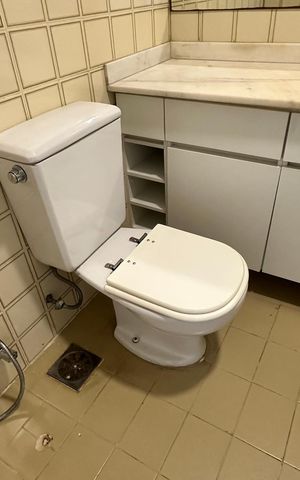 Apartamento à venda com 84m², 2 quartos e 2 vagas Apartamento à venda com 84m², 2 quartos e 2 vagasBanheiro