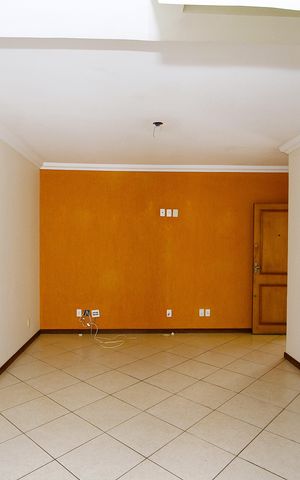 Apartamento à venda com 240m², 4 quartos e 2 vagasSala