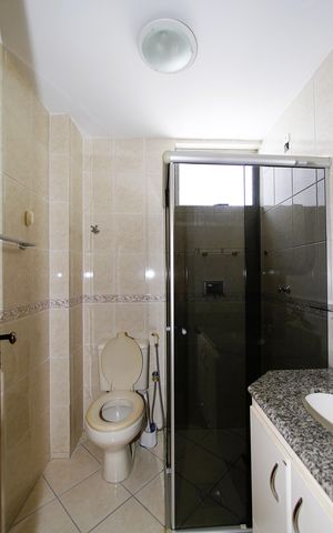 Apartamento à venda com 240m², 4 quartos e 2 vagasBanheiro da Suíte
