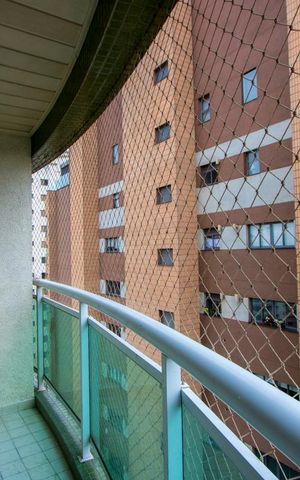 Apartamento à venda com 100m², 3 quartos e 2 vagas Apartamento à venda com 100m², 3 quartos e 2 vagasVaranda da sala