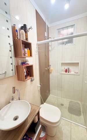 Casa à venda com 150m², 2 quartos e 3 vagas Casa à venda com 150m², 2 quartos e 3 vagasBanheiro Social