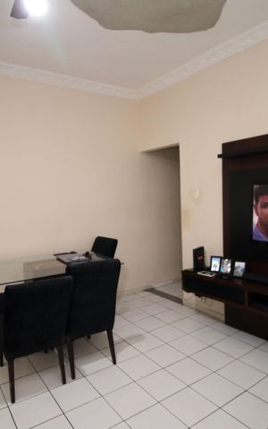 Apartamento à venda com 120m², 2 quartos e sem vagaSala