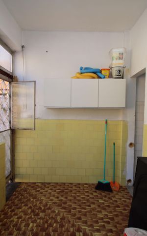 Apartamento à venda com 120m², 2 quartos e sem vagaÁrea de Serviço
