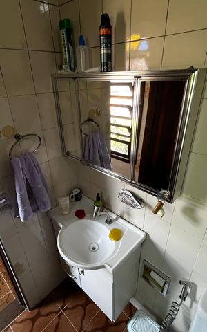 Casa à venda com 110m², 2 quartos e 2 vagas Casa à venda com 110m², 2 quartos e 2 vagasBanheiro de Serviço