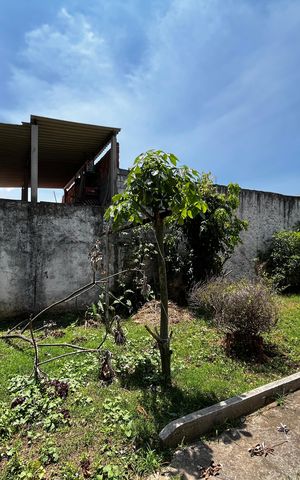 Casa à venda com 110m², 2 quartos e 2 vagas Casa à venda com 110m², 2 quartos e 2 vagasQuintal