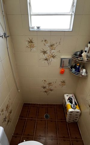 Casa à venda com 110m², 2 quartos e 2 vagas Casa à venda com 110m², 2 quartos e 2 vagasBanheiro