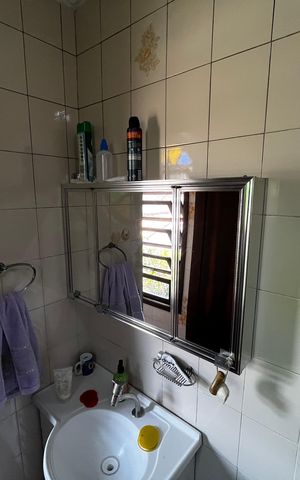 Casa à venda com 110m², 2 quartos e 2 vagas Casa à venda com 110m², 2 quartos e 2 vagasBanheiro de Serviço