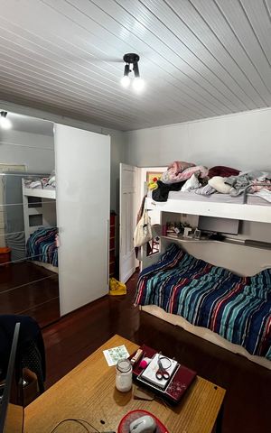Casa à venda com 110m², 2 quartos e 2 vagas Casa à venda com 110m², 2 quartos e 2 vagasQuarto 1