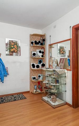 Apartamento à venda com 75m², 2 quartos e 1 vagaSala