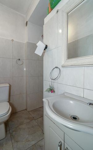 Apartamento à venda com 75m², 2 quartos e 1 vagaBanheiro Social