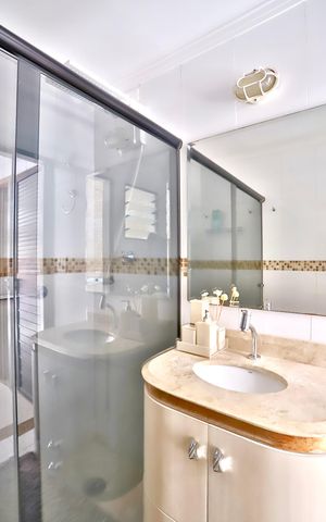 Casa para alugar com 115m², 2 quartos e 2 vagas Casa para alugar com 115m², 2 quartos e 2 vagasBanheiro