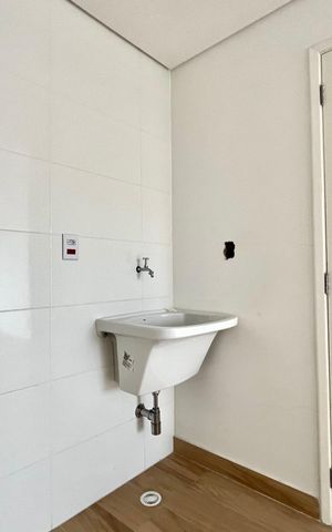 Apartamento à venda com 38m², 2 quartos e sem vaga Apartamento à venda com 38m², 2 quartos e sem vagaÁrea de Serviço