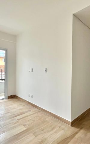 Apartamento à venda com 35m², 2 quartos e sem vaga Apartamento à venda com 35m², 2 quartos e sem vagaSala