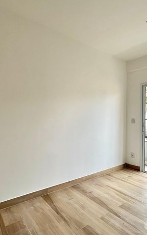 Apartamento à venda com 35m², 2 quartos e sem vaga Apartamento à venda com 35m², 2 quartos e sem vagaSala