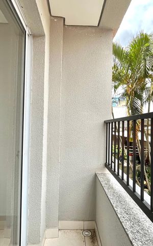 Apartamento à venda com 35m², 2 quartos e sem vaga Apartamento à venda com 35m², 2 quartos e sem vagaVaranda