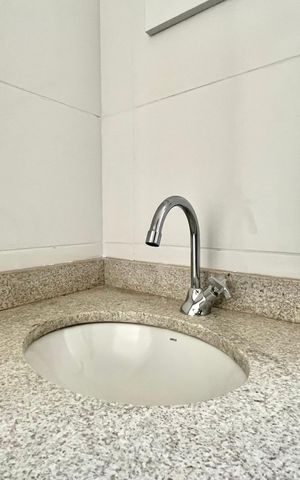 Apartamento à venda com 39m², 2 quartos e sem vaga Apartamento à venda com 39m², 2 quartos e sem vagaBanheiro