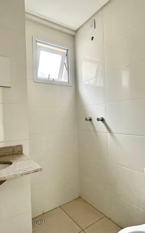 Apartamento à venda com 39m², 2 quartos e sem vaga Apartamento à venda com 39m², 2 quartos e sem vagaBanheiro