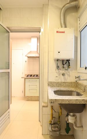 Apartamento para alugar com 143m², 3 quartos e 2 vagasÁrea de serviço 