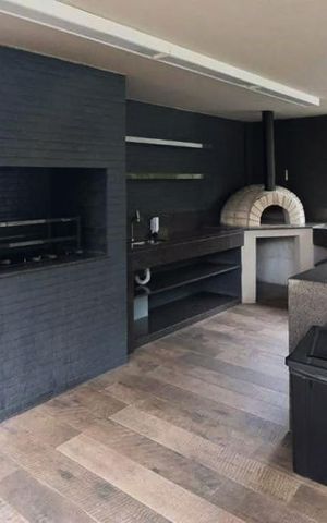 Apartamento à venda com 388m², 4 quartos e 4 vagas Apartamento à venda com 388m², 4 quartos e 4 vagasÁrea comum - Churrasqueira
