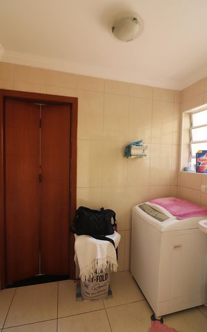Casa à venda com 146m², 2 quartos e 2 vagasÁrea de Serviço