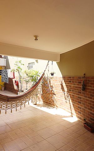 Casa à venda com 146m², 2 quartos e 2 vagasGaragem