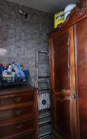 Casa à venda com 125m², 2 quartos e 2 vagasQuarto de Serviço